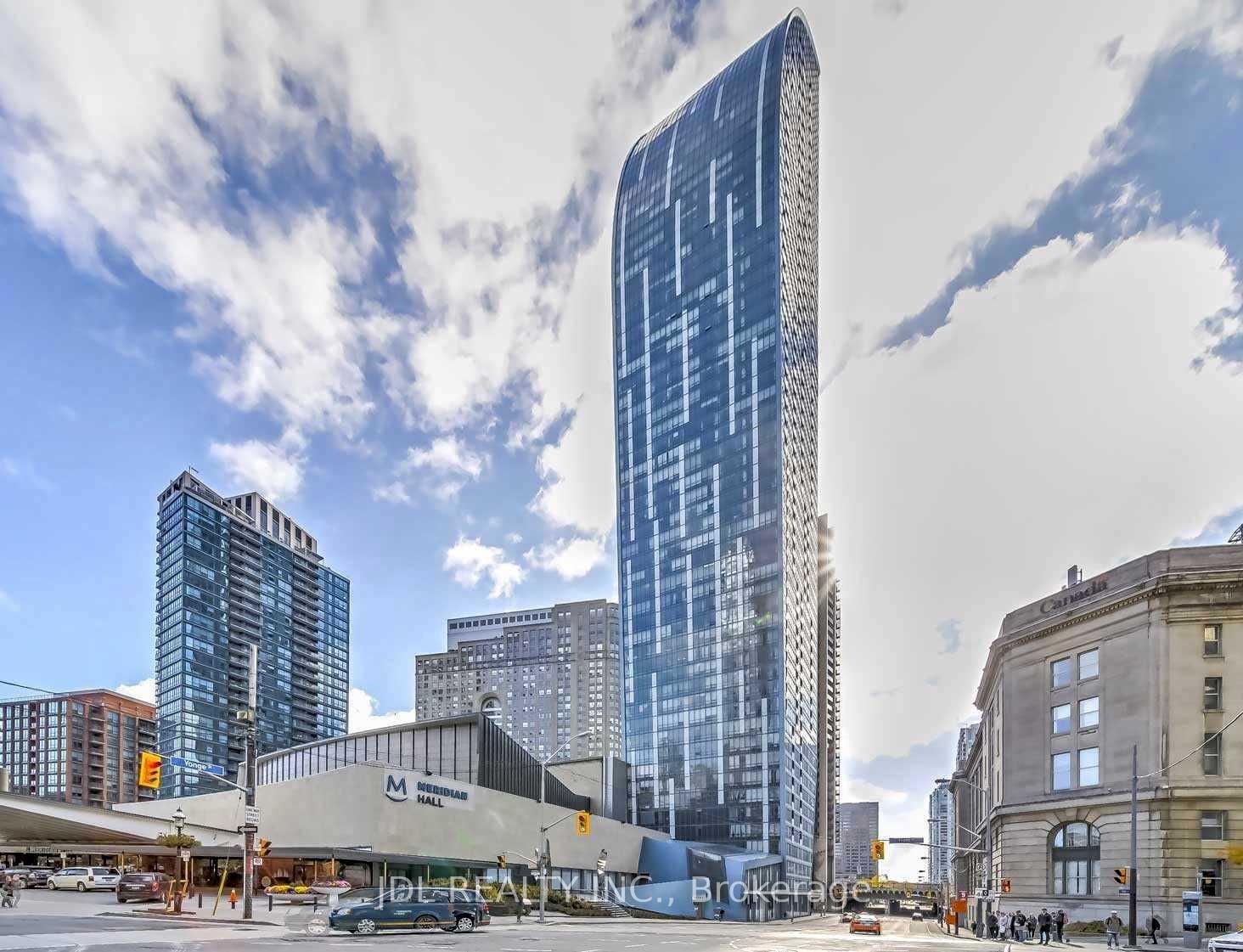 8-the-esplanade-toronto-ontario-c13108966