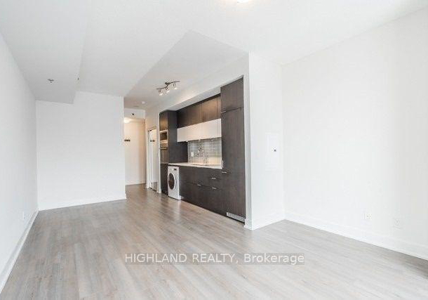 318-richmond-street-w-toronto-ontario-c13108978