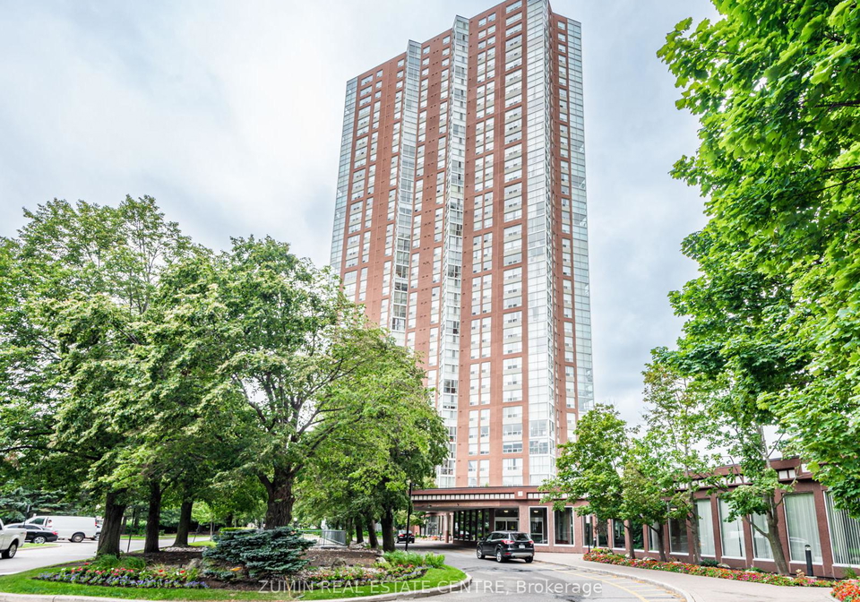 7-concorde-place-north-york-ontario-c13109002
