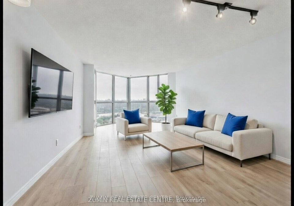 7-concorde-place-north-york-ontario-c13109002