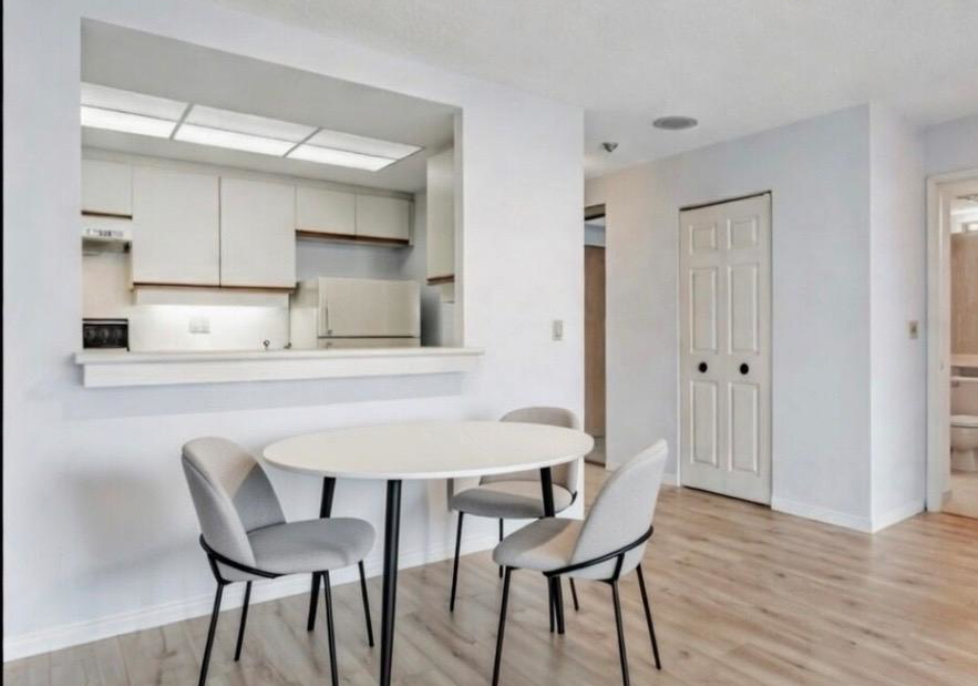 7-concorde-place-north-york-ontario-c13109002