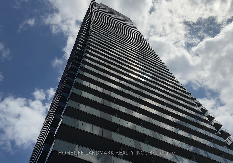 1080-bay-street-toronto-ontario-c13109016