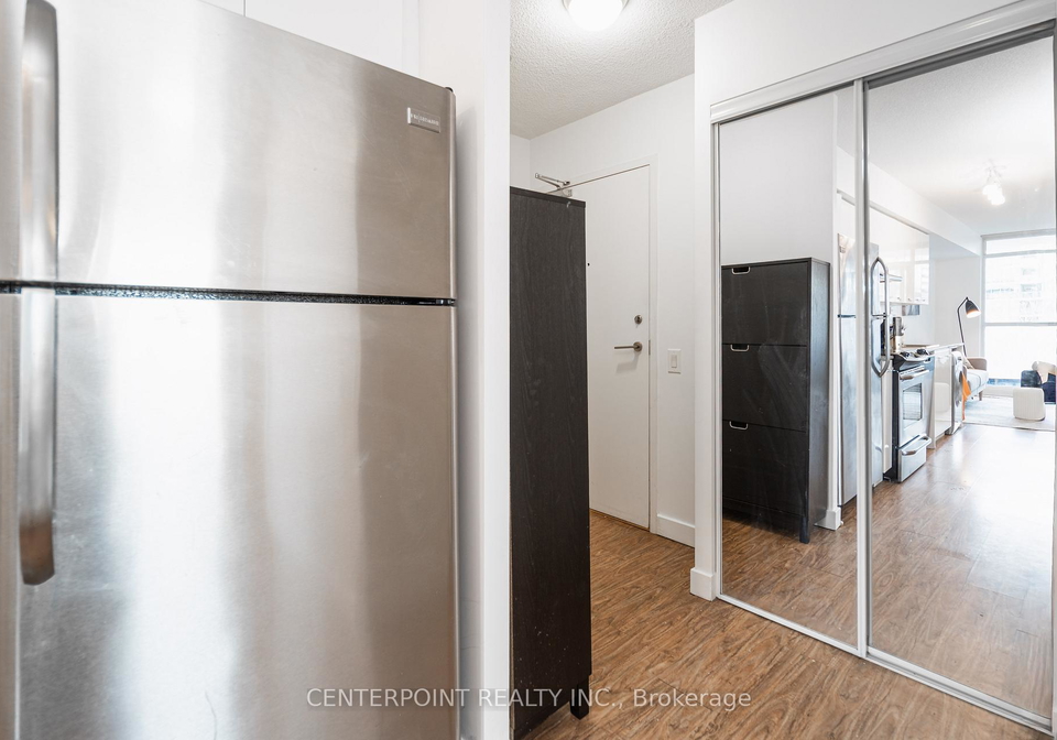 33-singer-court-north-york-ontario-c13109038