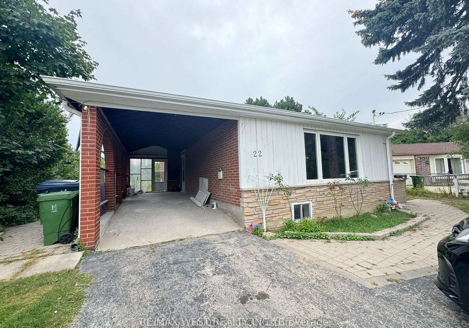 22-axsmith-crescent-north-york-ontario-c13109124