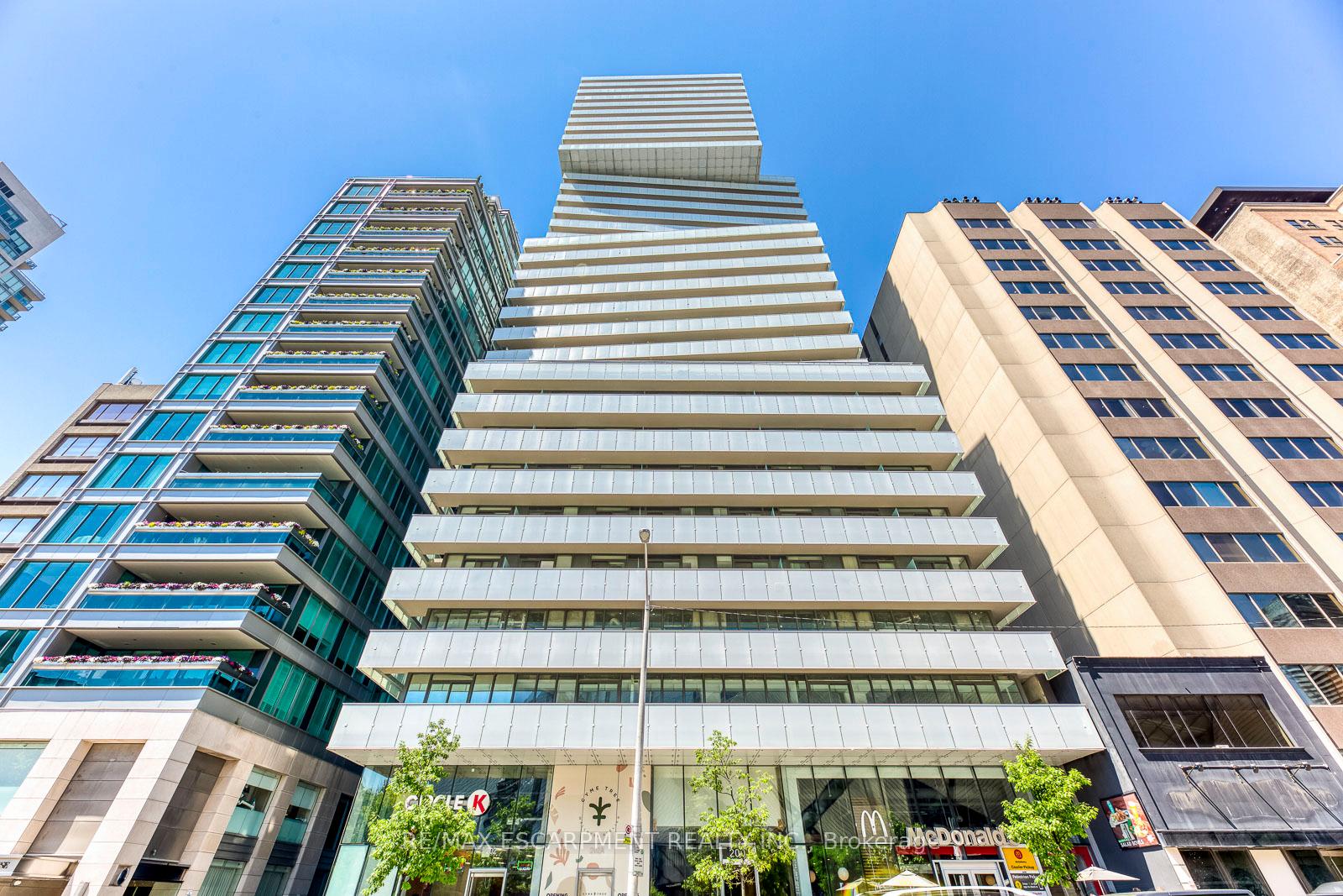 200-bloor-street-w-toronto-ontario-c13109326
