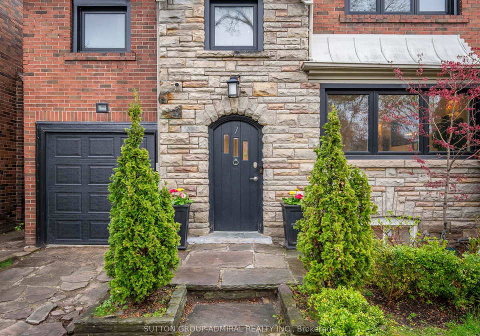 7-glenarden-road-toronto-ontario-c13109810
