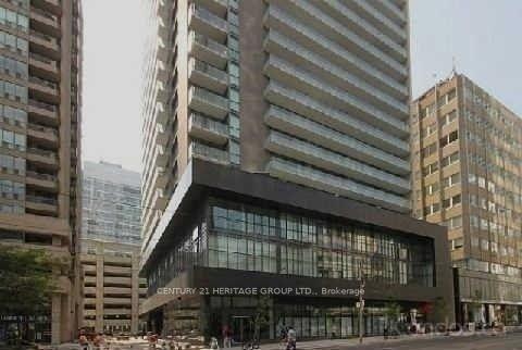 770-bay-street-toronto-ontario-c13109968