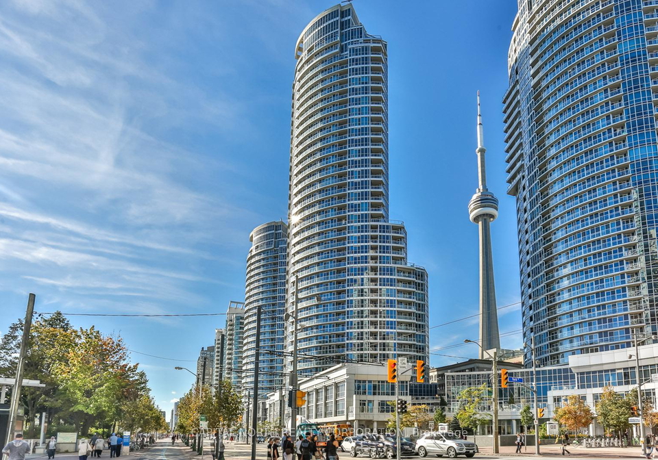 208-queens-quay-w-toronto-ontario-c13110166