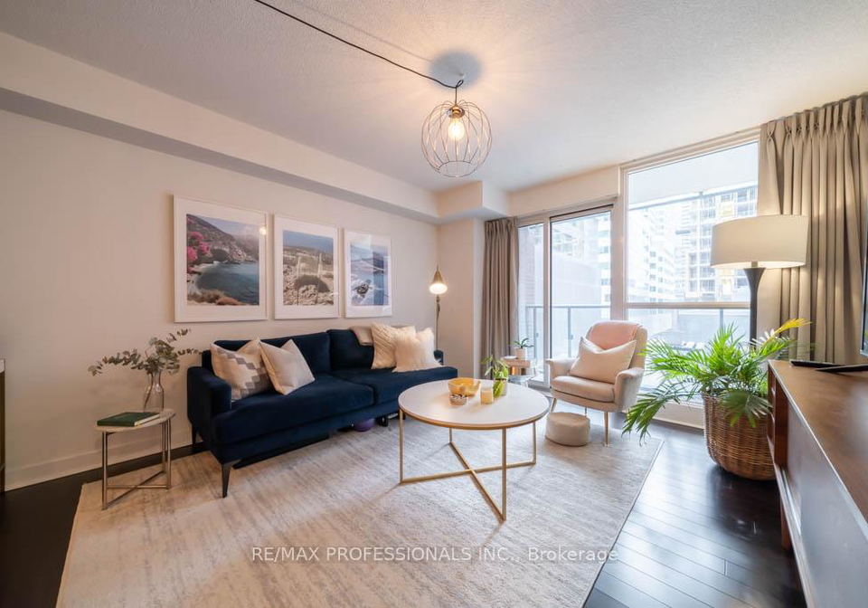 295-adelaide-street-w-toronto-ontario-c13110202