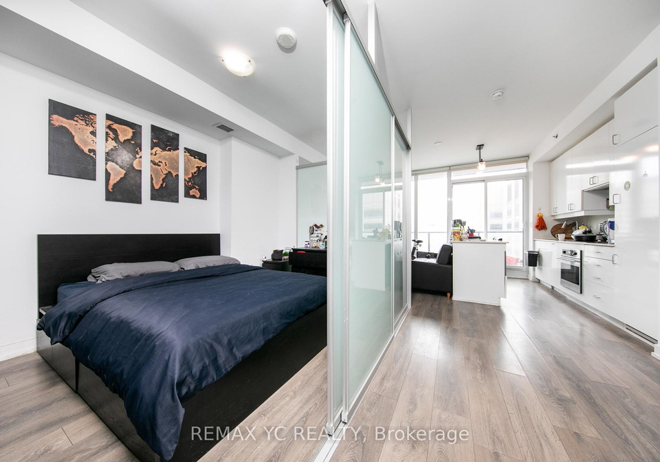 426-university-avenue-toronto-ontario-c13110734