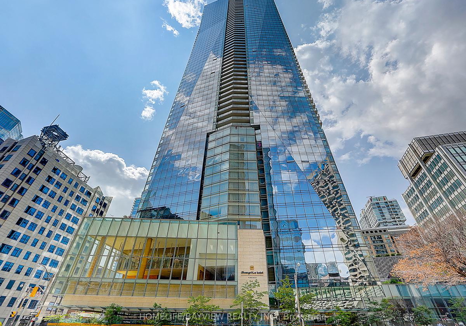 180-university-avenue-toronto-ontario-c13110848