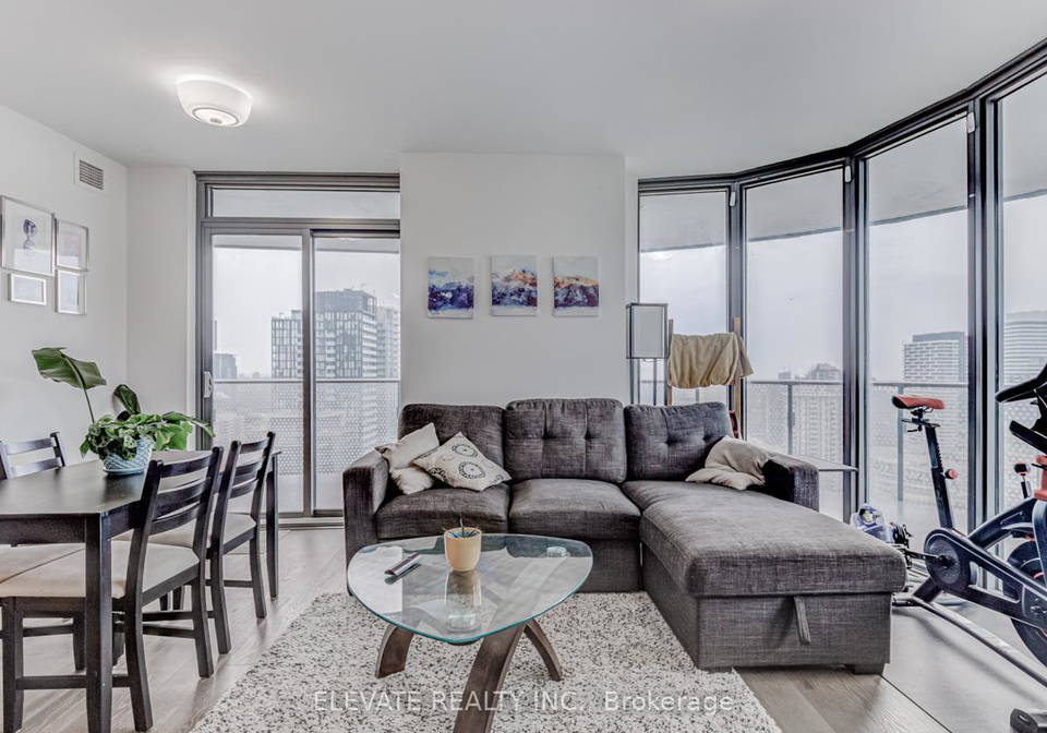 11-wellesley-street-w-toronto-ontario-c13110864