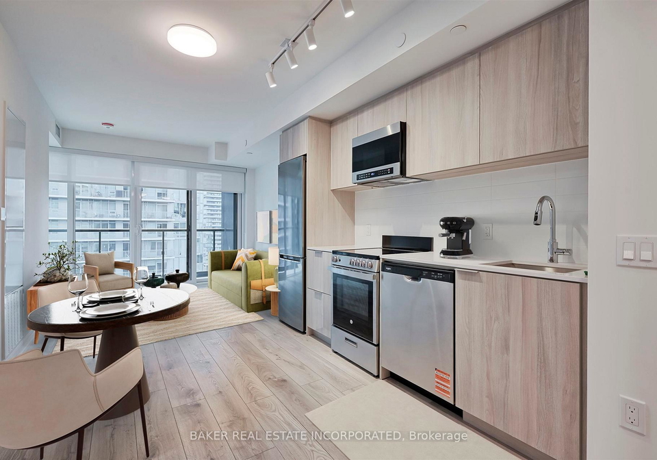 223-redpath-avenue-toronto-ontario-c13110888