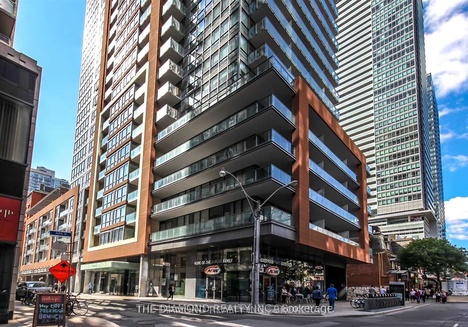 8-mercer-street-toronto-ontario-c13111136