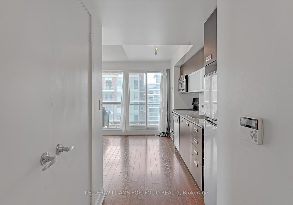 80-western-battery-road-toronto-ontario-c13111158