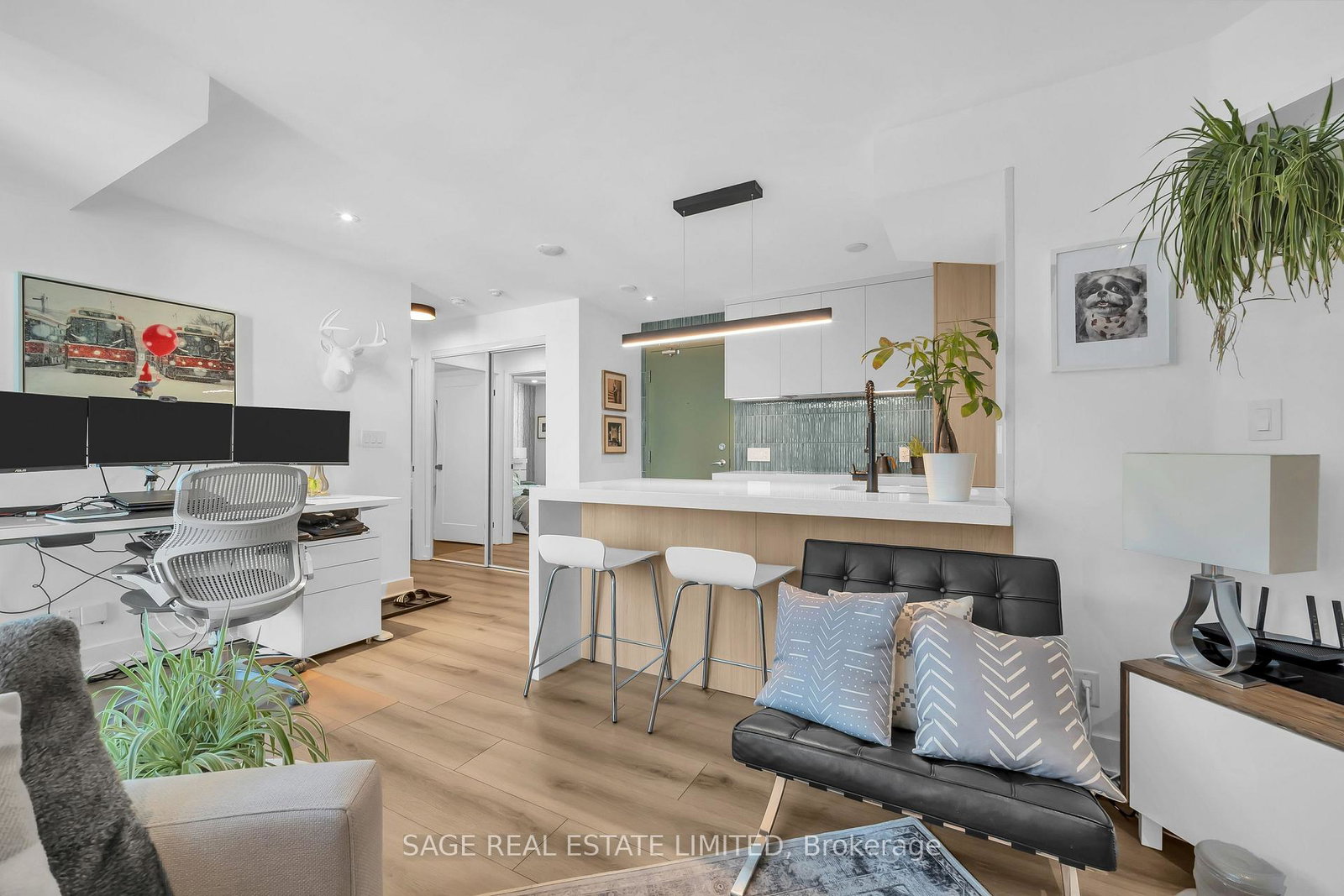 600-fleet-street-toronto-ontario-c13111248