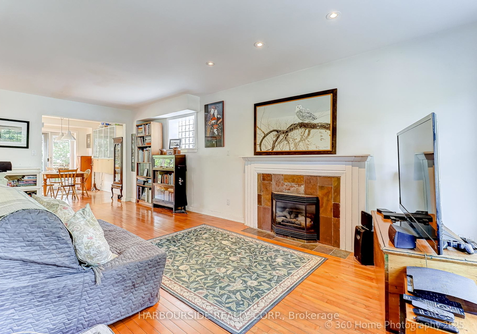 591-broadway-avenue-east-york-ontario-c13111348