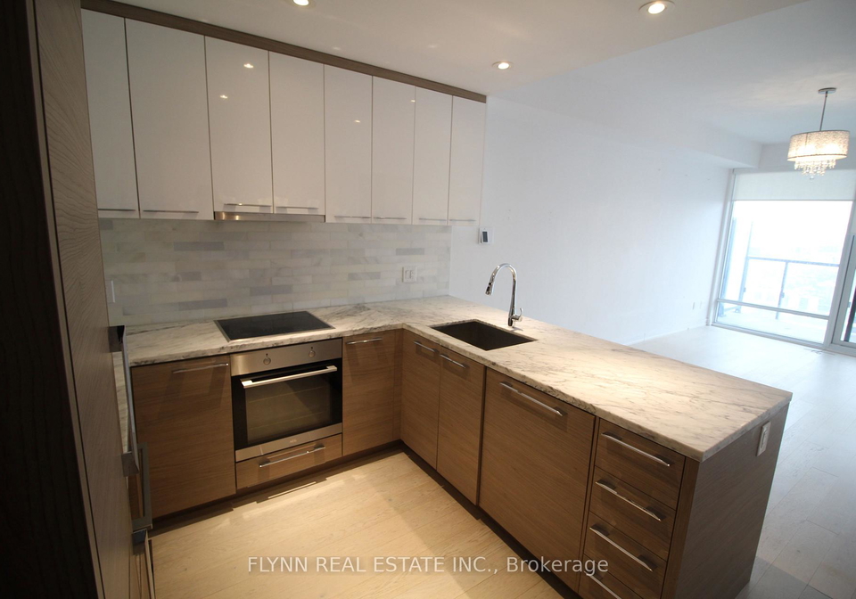 488-university-avenue-toronto-ontario-c13111480