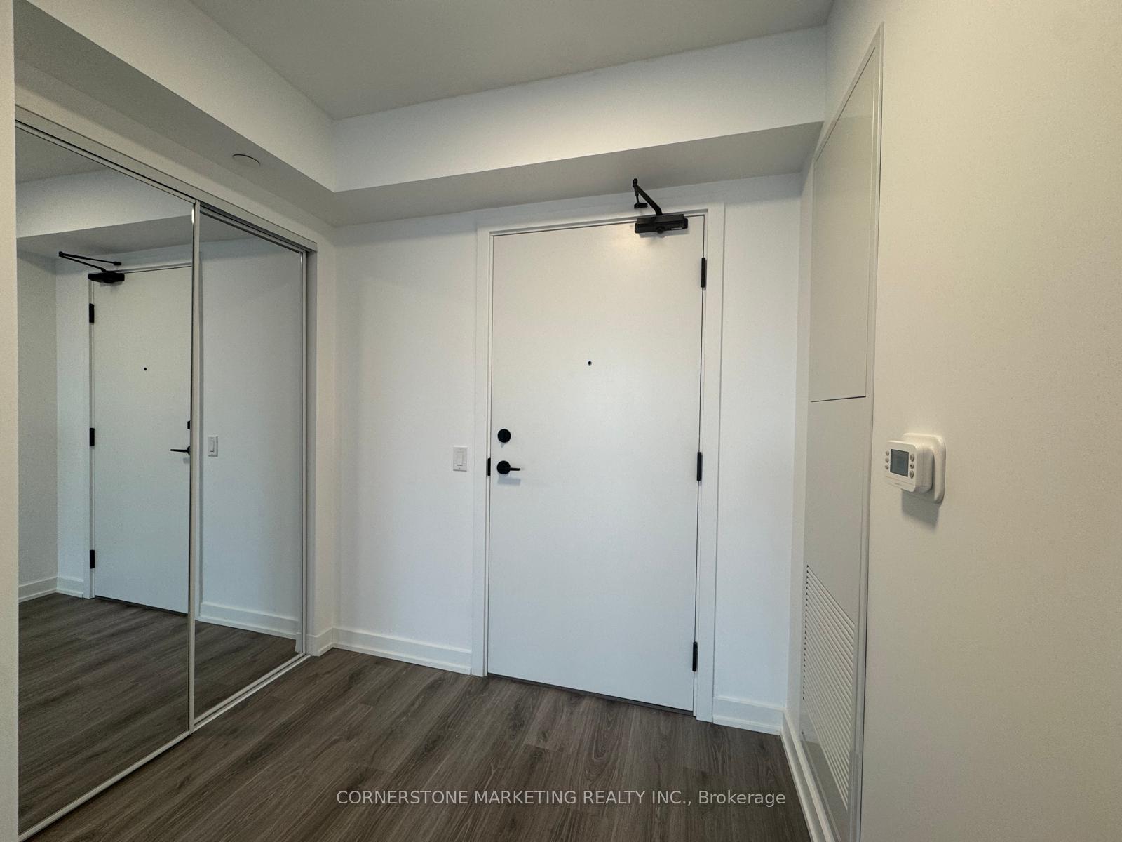 100-queen-street-e-toronto-ontario-c13111572