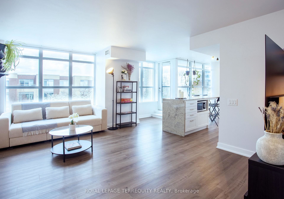 19-singer-court-north-york-ontario-c13111594