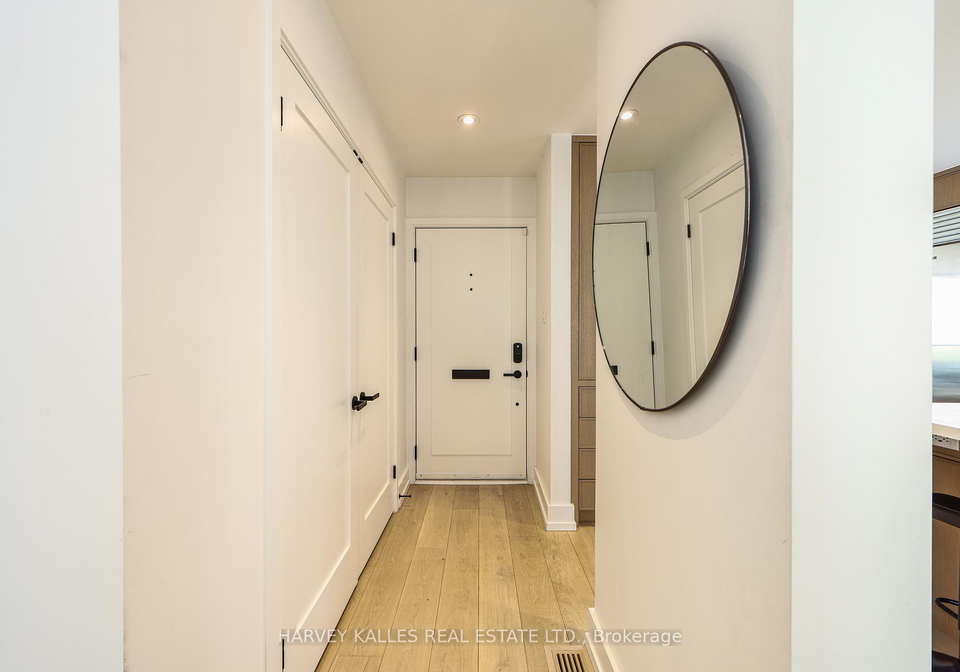 240-broadway-avenue-toronto-ontario-c13111672
