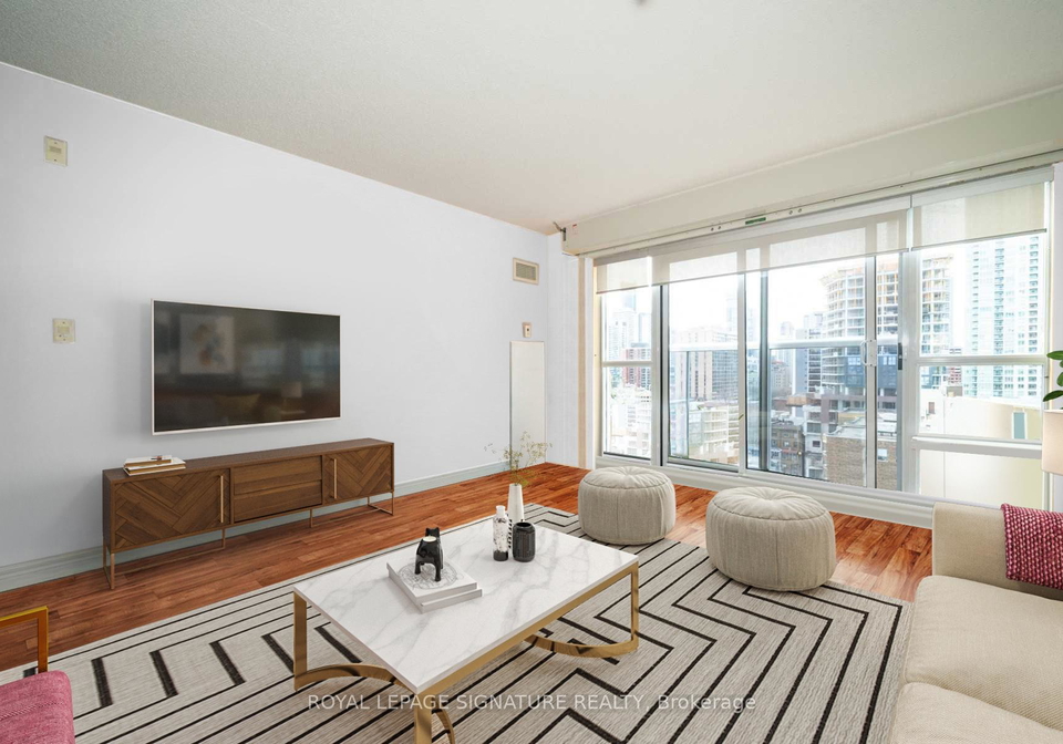 225-wellesley-street-e-toronto-ontario-c13111882