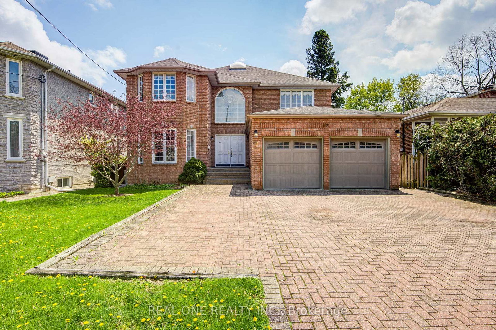 261-mckee-avenue-north-york-ontario-c13112014