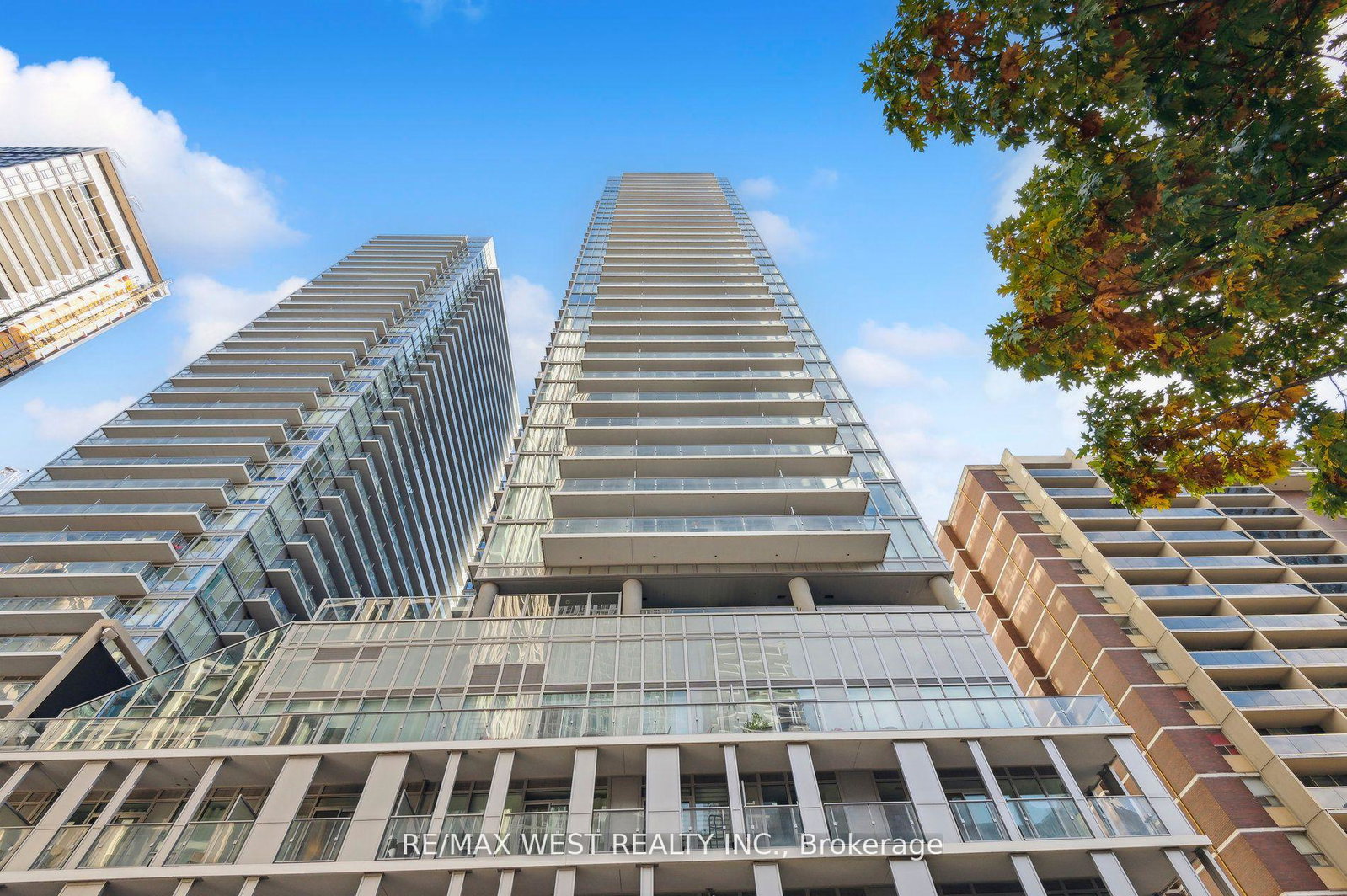 195-redpath-avenue-toronto-ontario-c13112124