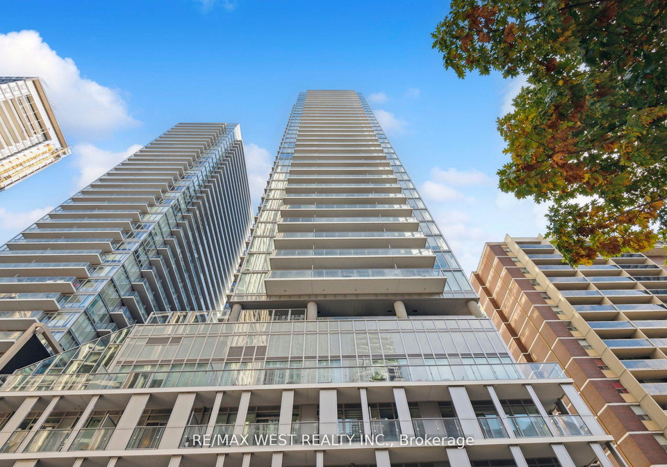 195-redpath-avenue-toronto-ontario-c13112124