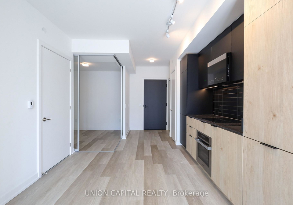 28-eastern-avenue-toronto-ontario-c13112294