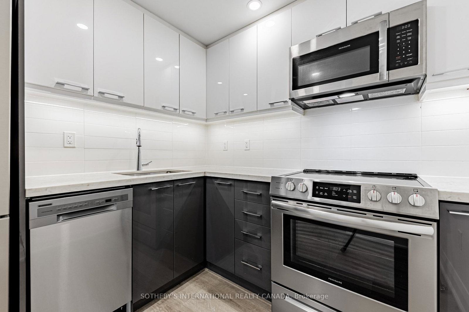 191-sherbourne-street-toronto-ontario-c13112412