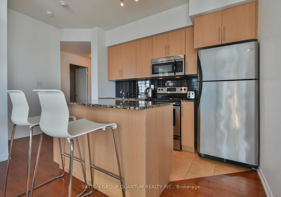 55-bremner-boulevard-toronto-ontario-c13112464