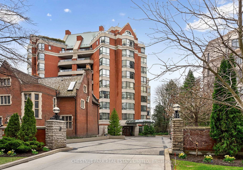 33-jackes-avenue-toronto-ontario-c13112558