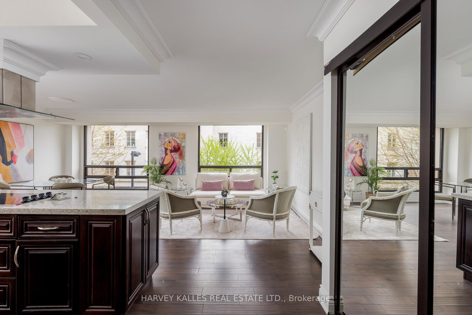 447-walmer-road-toronto-ontario-c13112630