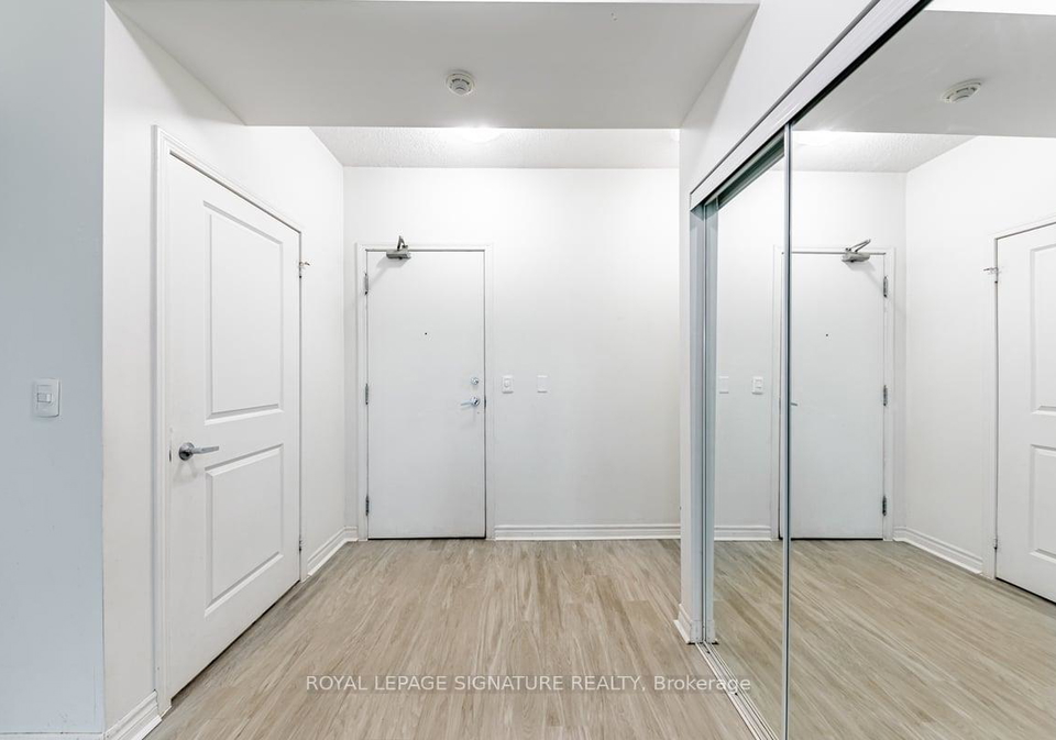 2885-bayview-avenue-north-york-ontario-c13112784