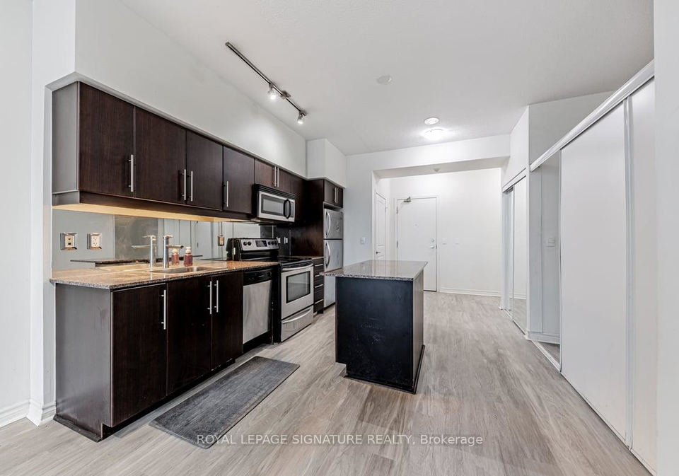 2885-bayview-avenue-north-york-ontario-c13112784