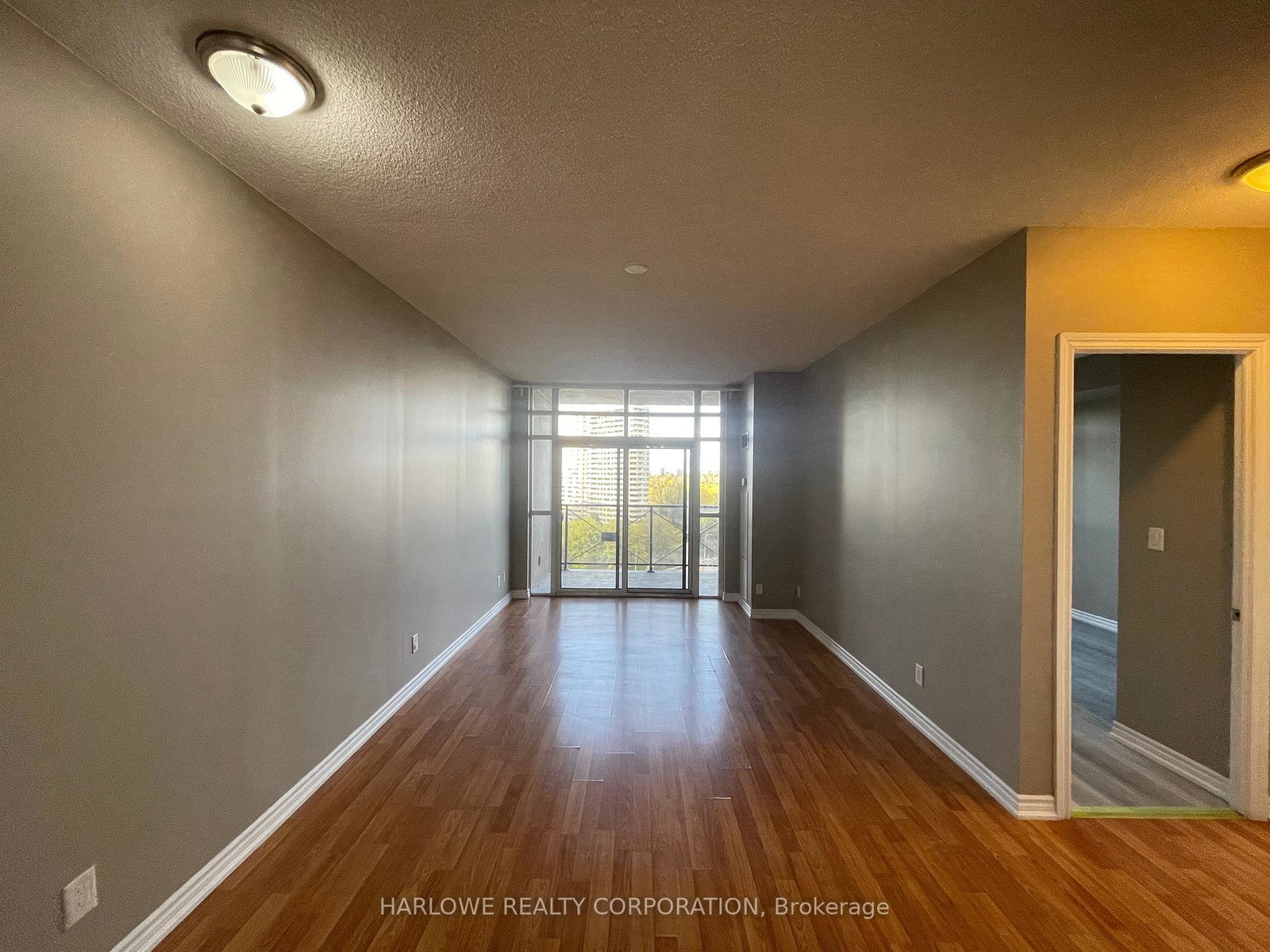 135-wynford-drive-north-york-ontario-c13112792