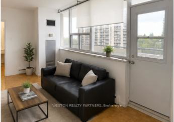 171-erskine-avenue-toronto-ontario-c13113000