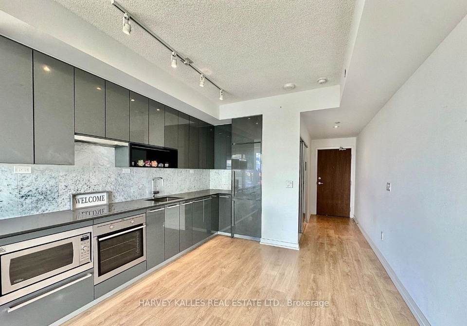 115-mcmahon-drive-north-york-ontario-c13113024