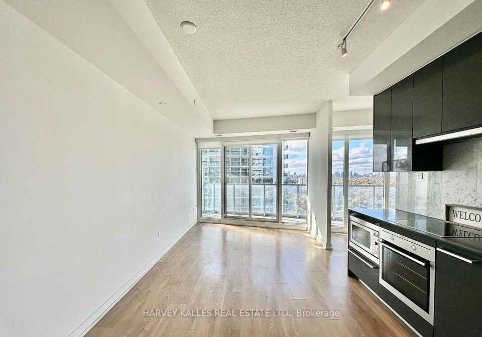 115-mcmahon-drive-north-york-ontario-c13113024