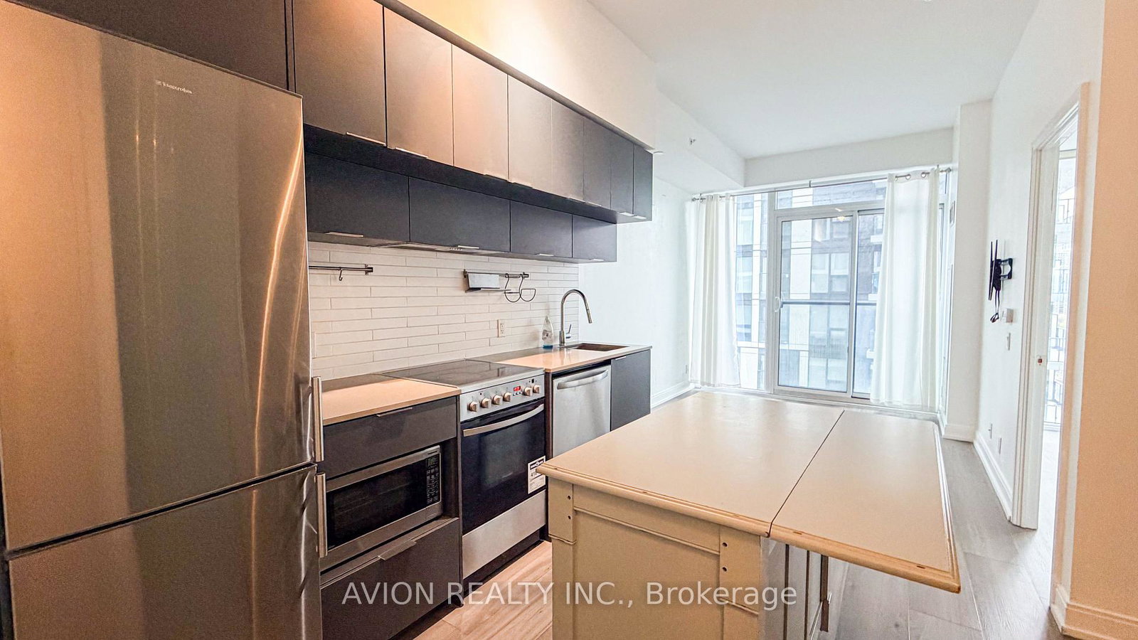 181-dundas-street-e-toronto-ontario-c13113372