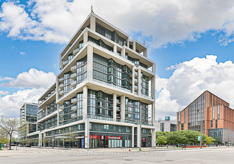 15-merchants-wharf-toronto-ontario-c13113572