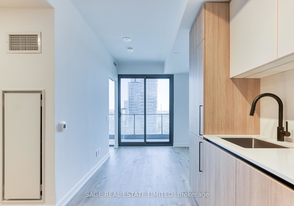 35-parliament-street-toronto-ontario-c13113618