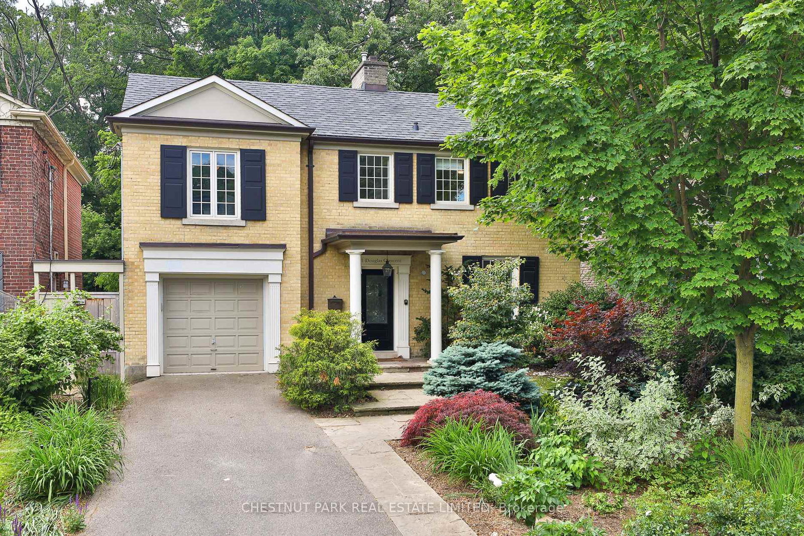 21-douglas-crescent-east-york-ontario-c13113652