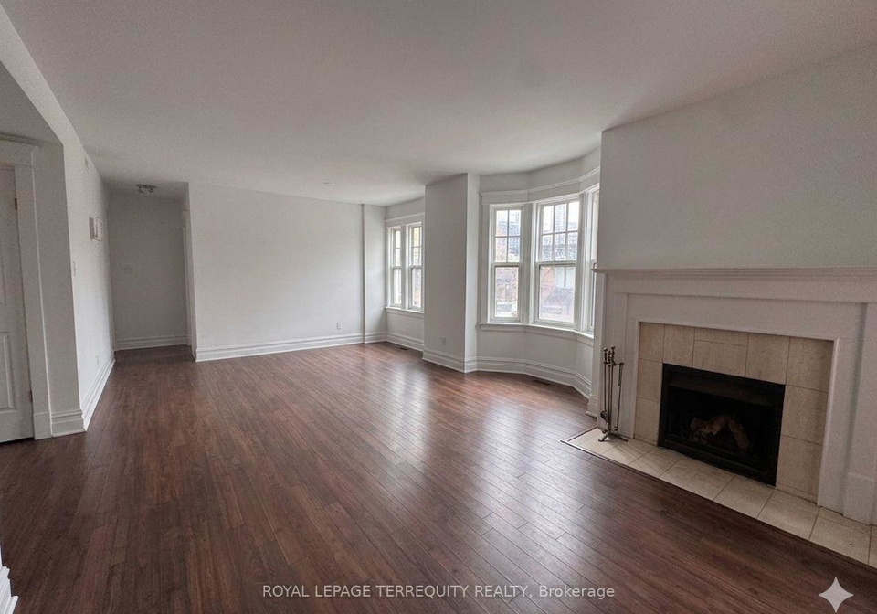8-webster-avenue-toronto-ontario-c13113696