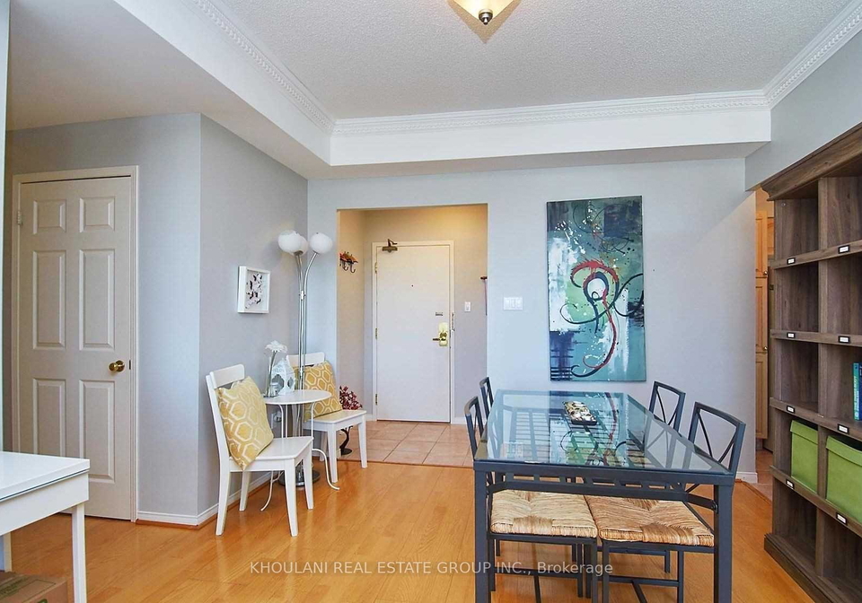 889-bay-street-toronto-ontario-c13113784
