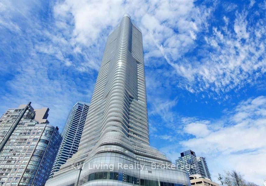11-wellesley-street-w-toronto-ontario-c13113836