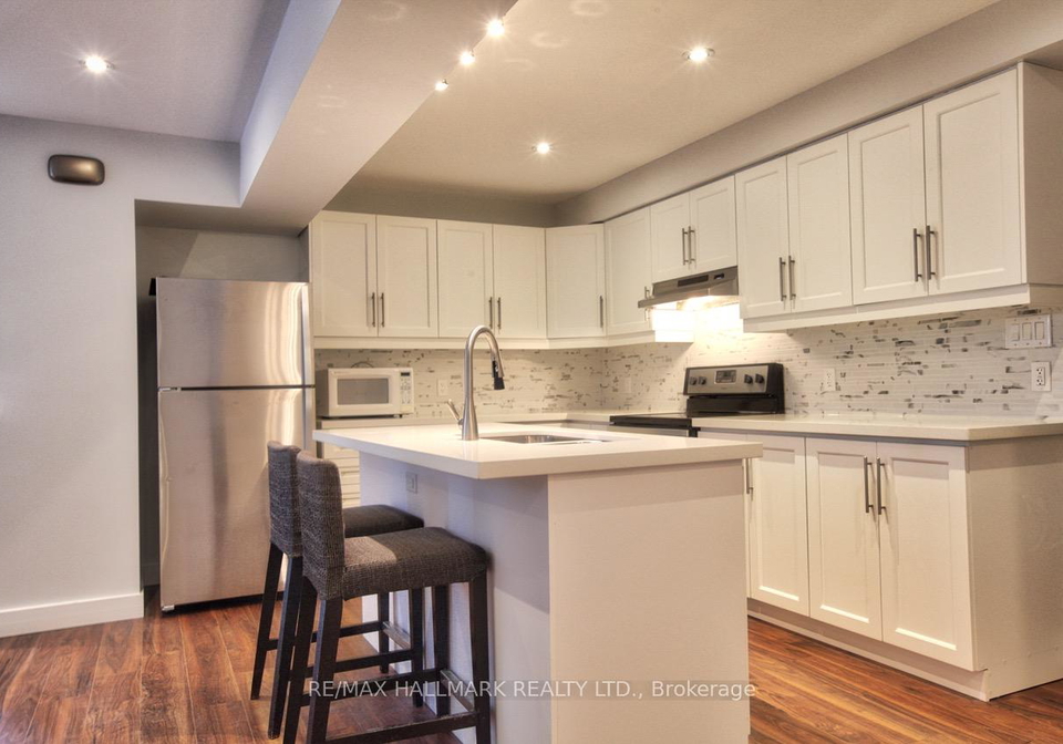 73-lawrence-avenue-e-toronto-ontario-c13114300