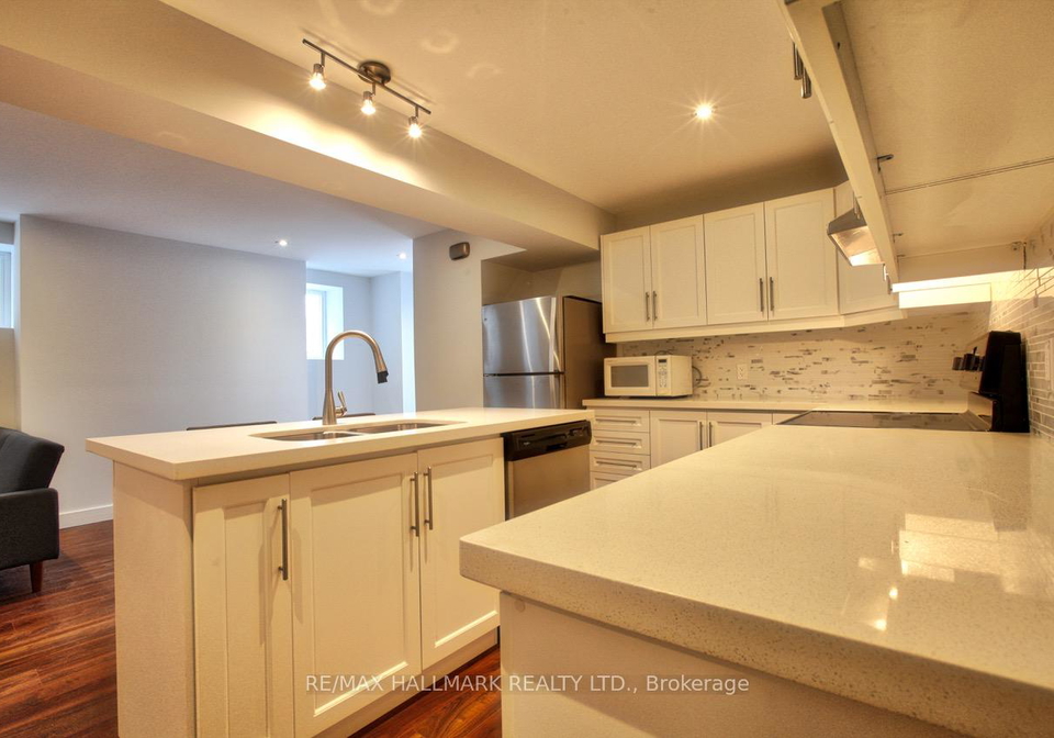 73-lawrence-avenue-e-toronto-ontario-c13114300