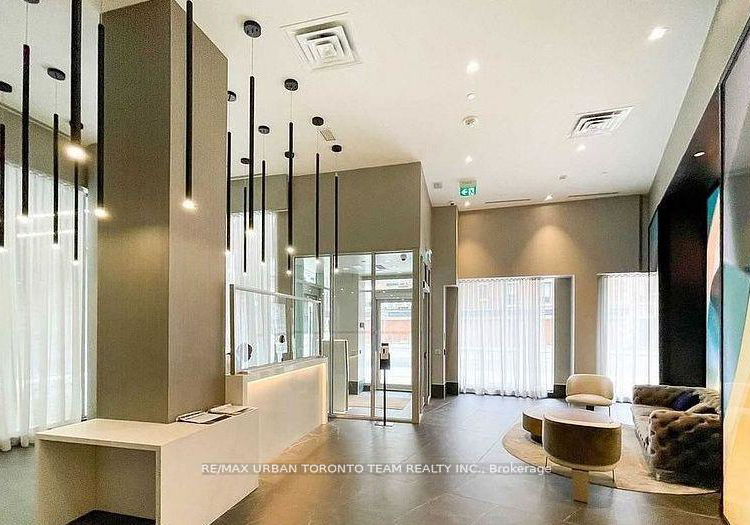 219-dundas-street-e-toronto-ontario-c13114338
